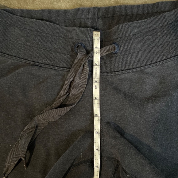 Lululemon sweat pants - Picture 4 of 4